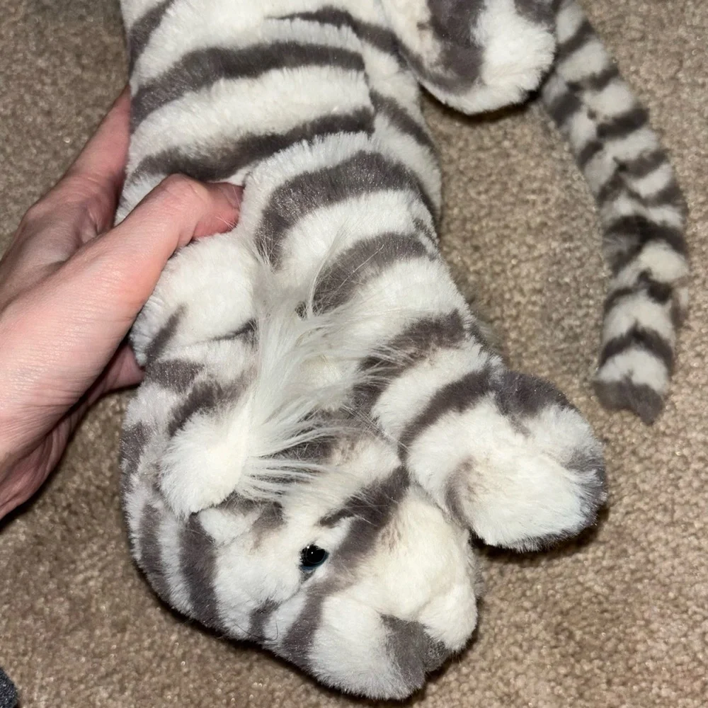 Retired and HTF NWT Jellycat little Sacha snow tiger